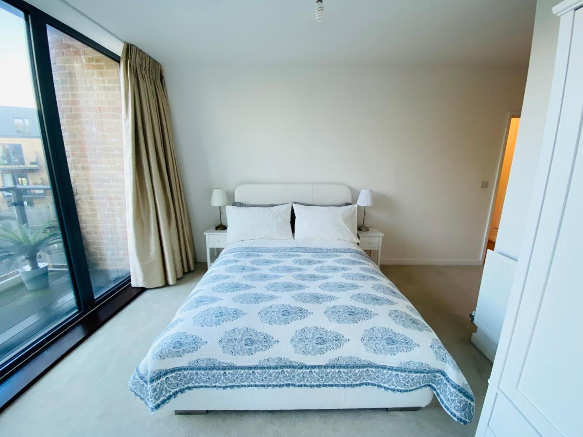Spacious Two Bedroom Apartment In Balham Londra Exterior foto
