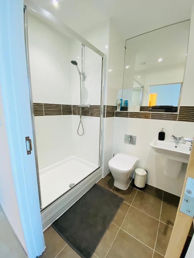 Spacious Two Bedroom Apartment In Balham Londra Exterior foto